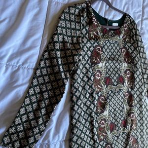 Xhiliration Green and Gold Long Sleeve Dress